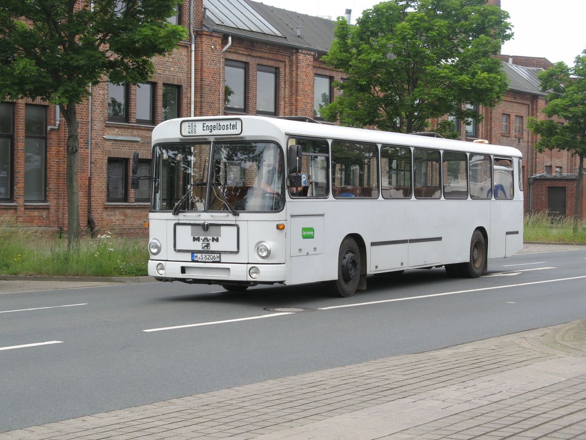 www.hpke.de/busforum/20160604_113127_IMG_7341.jpg