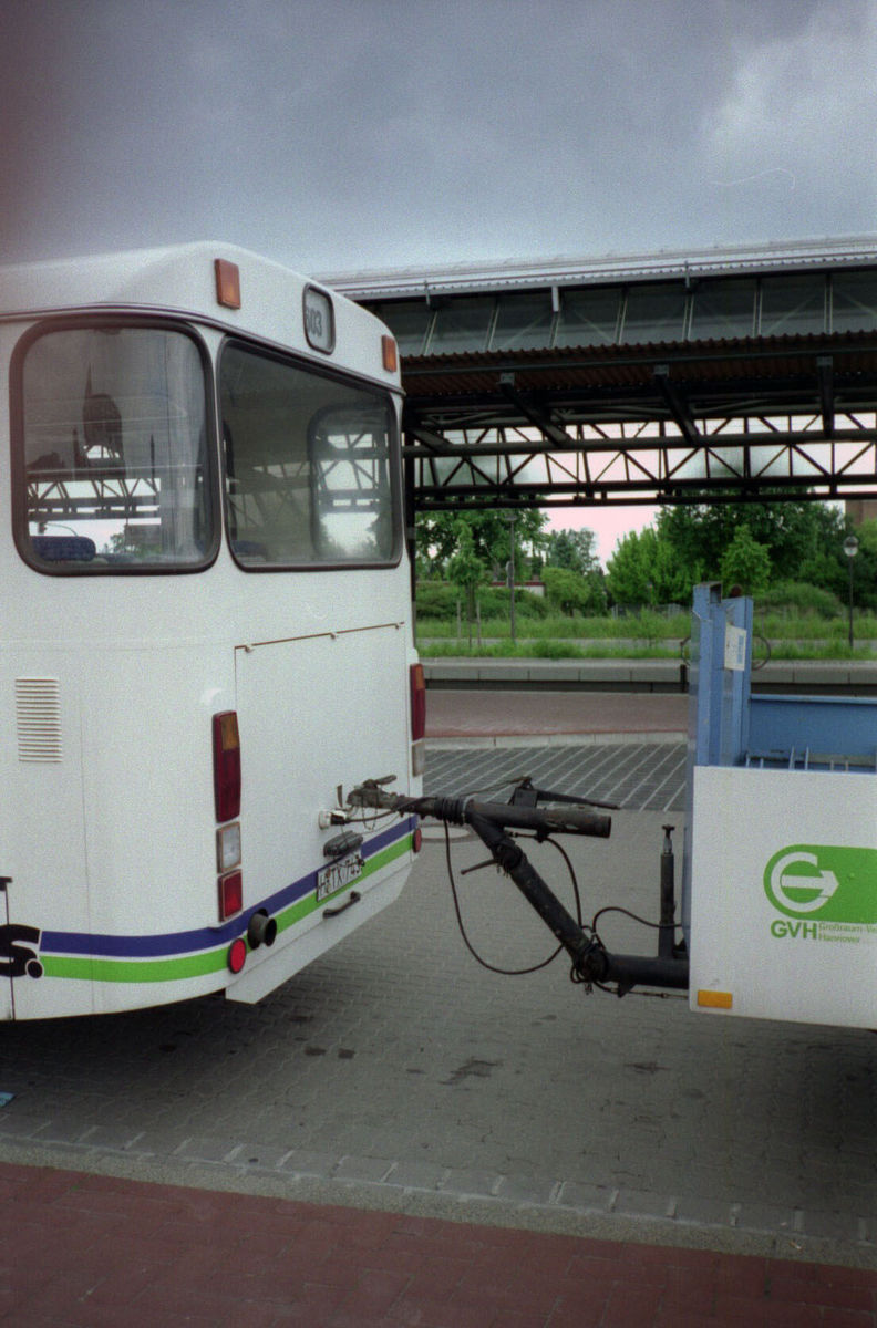 www.hpke.de/busforum/Scan-140715-0060.jpg