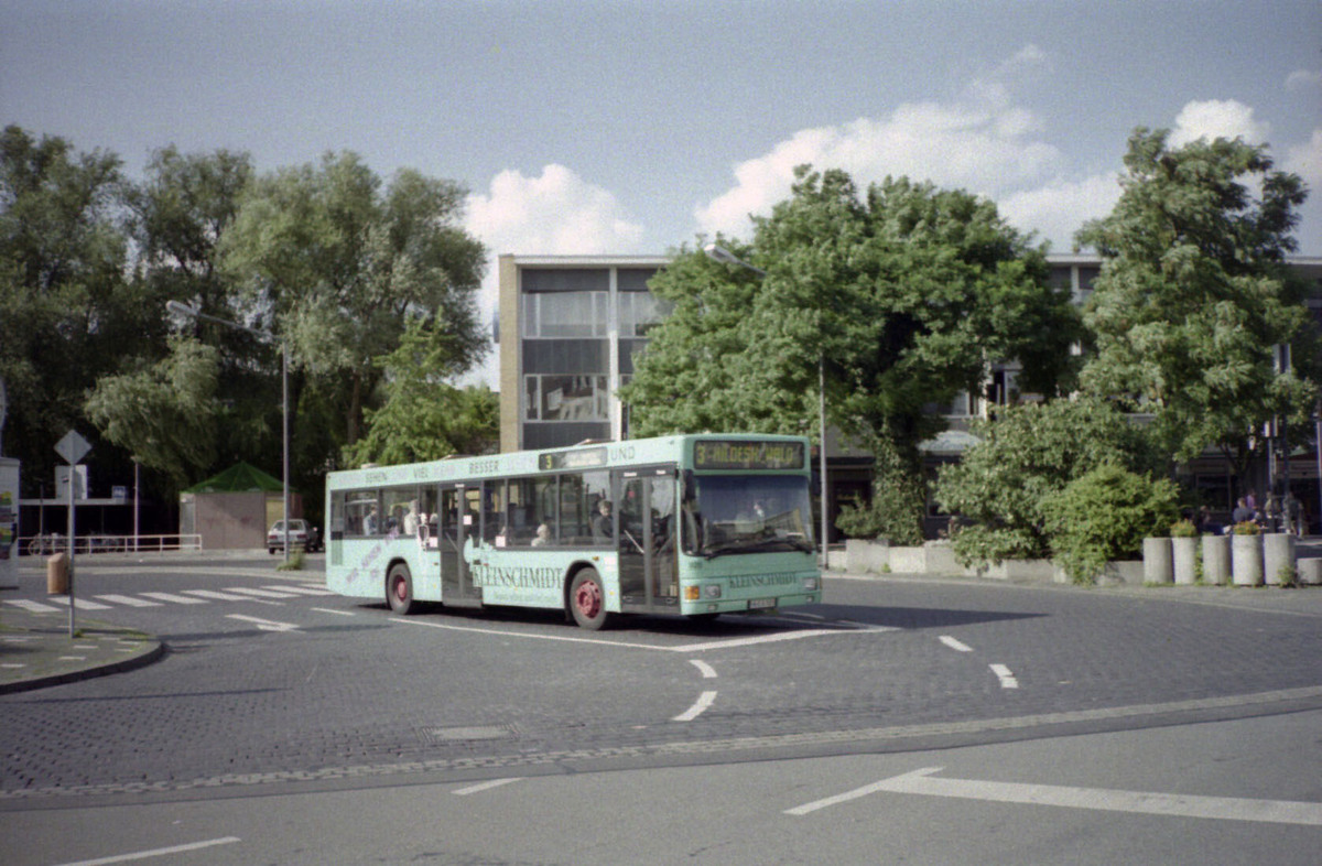 www.hpke.de/busforum/Scan-140717-0025.jpg