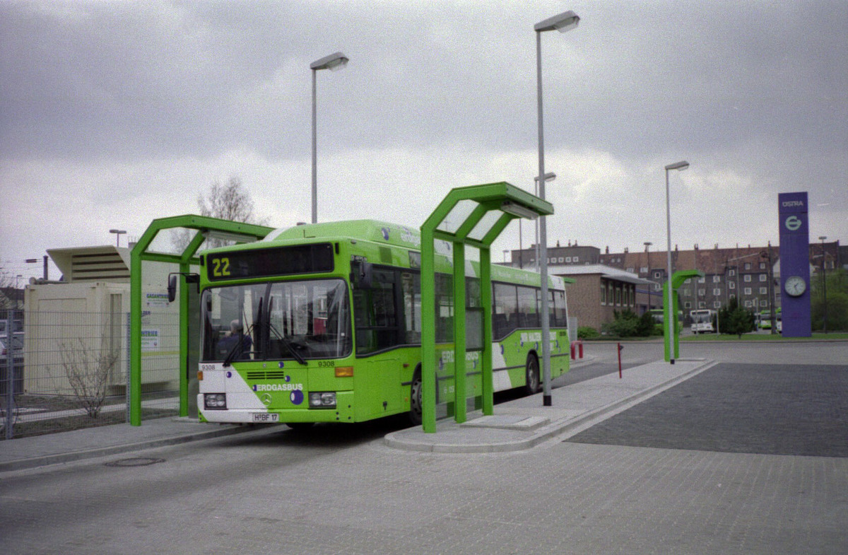 www.hpke.de/busforum/Scan-140720-0020.jpg