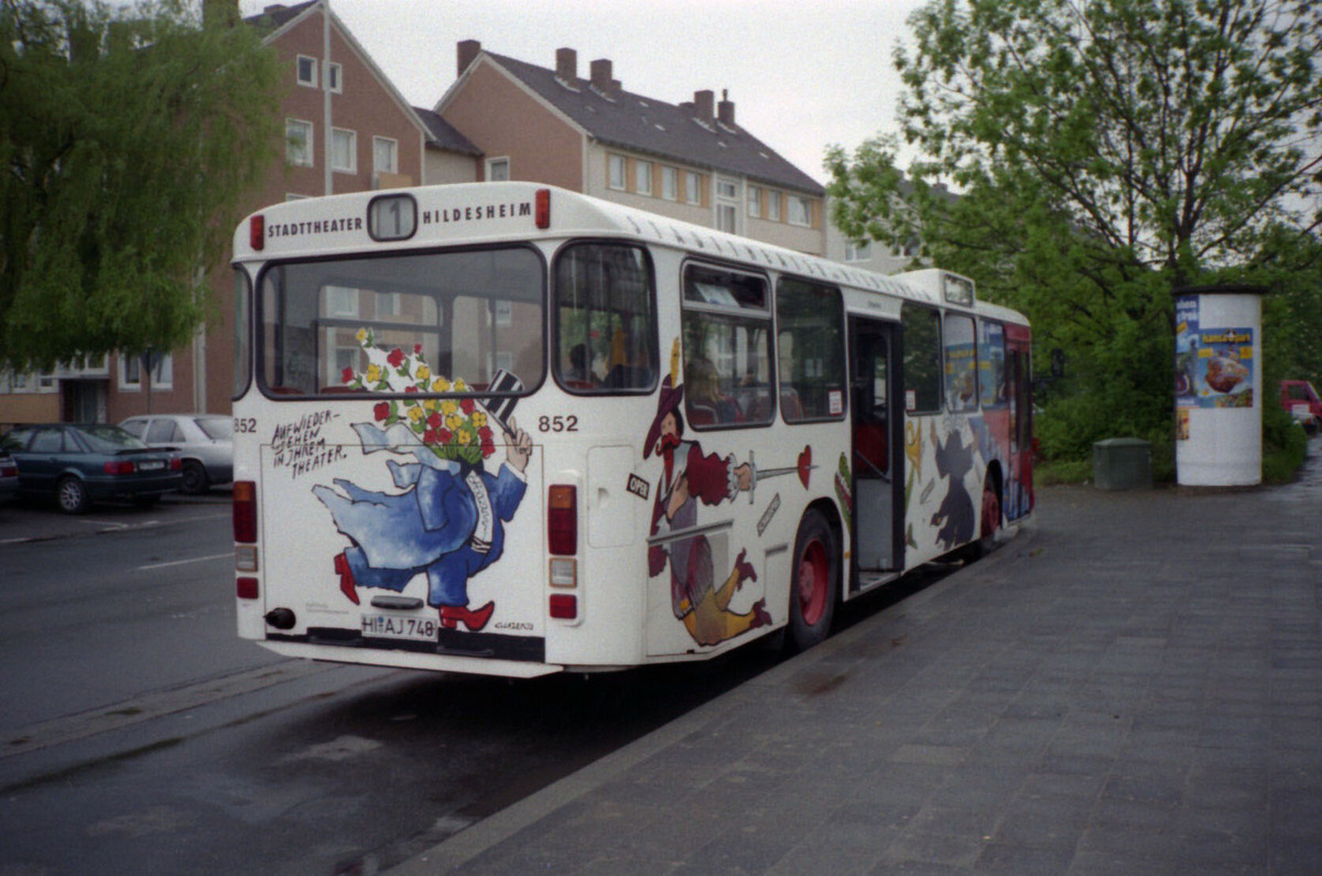 www.hpke.de/busforum/Scan-140729-0013.jpg