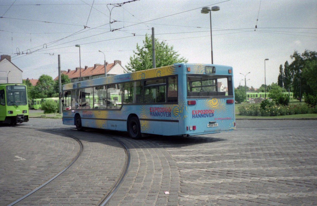 www.hpke.de/busforum/Scan-140730-0033.jpg