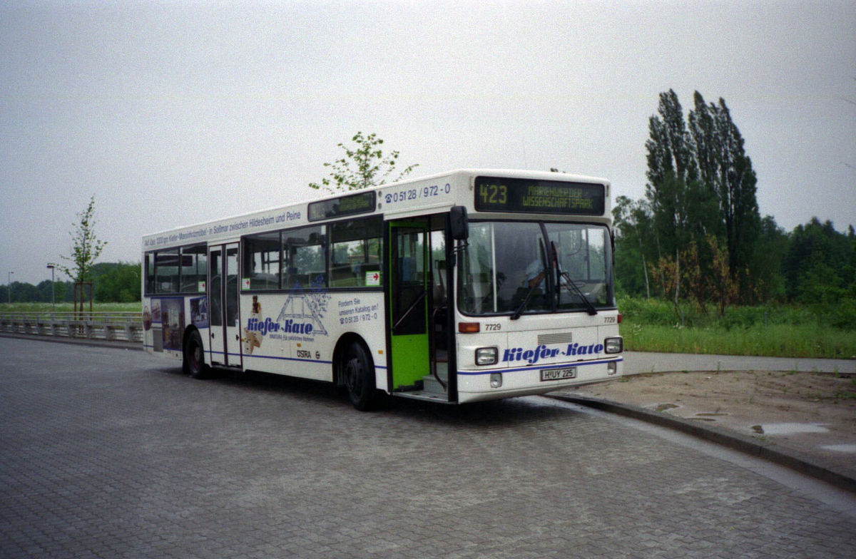 www.hpke.de/busforum/Scan-140802-0075.jpg