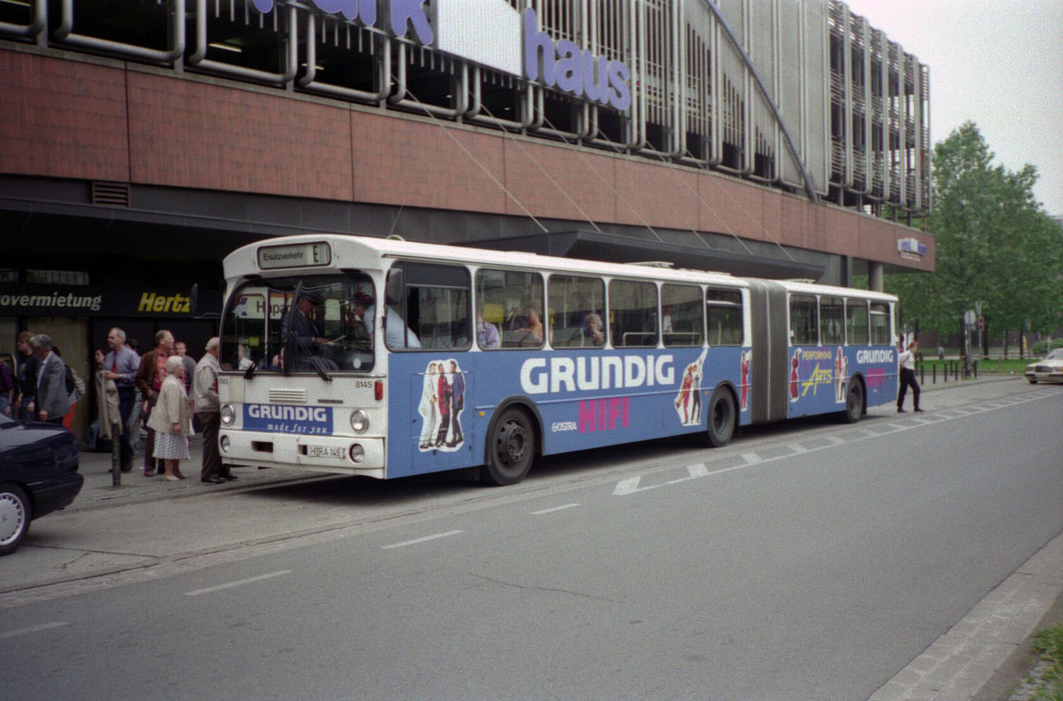 www.hpke.de/busforum/Scan-140803-0018.jpg