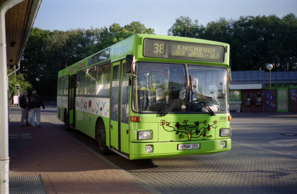 www.hpke.de/busforum/Scan-140805-0053.jpg